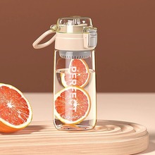ˮ��Ů������ֵ��Я���ϱ���ˤ�͸��¶�ͯѧ����ѧˮ����