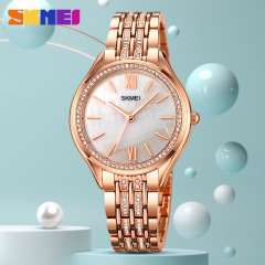 時刻美1970時尚優雅高貴女士腕錶 鑲鑽殼帶珍珠貝面女學生石英表