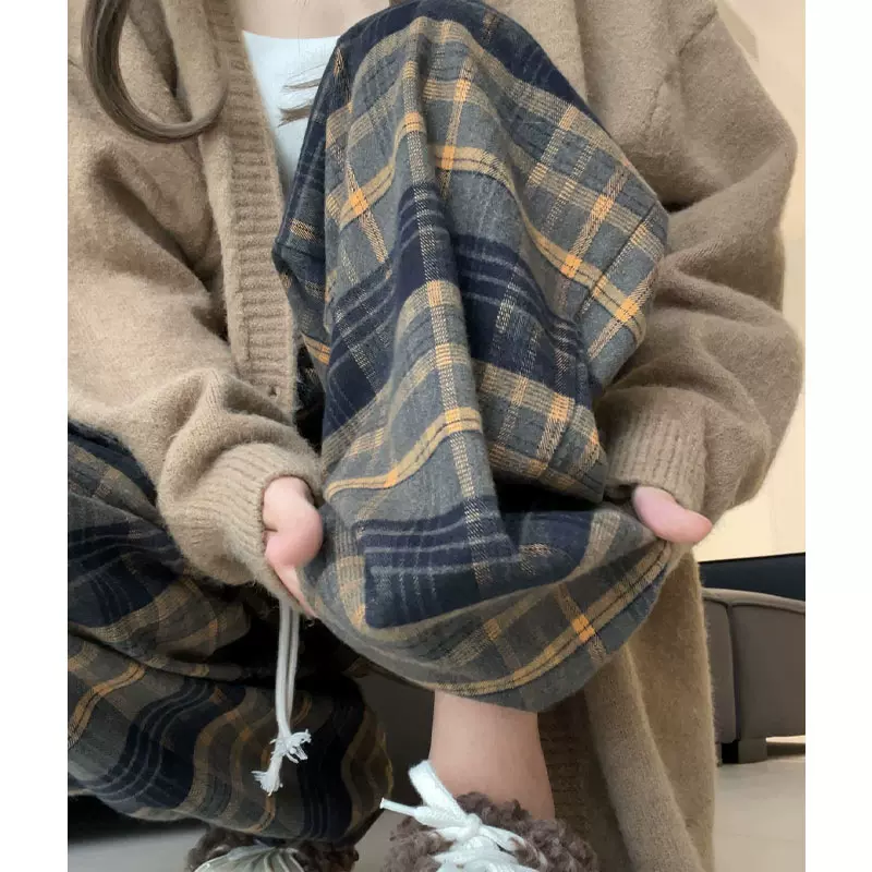 黄色复古格子裤女裤子秋冬新款休闲高腰直筒裤显瘦磨毛加绒阔腿裤