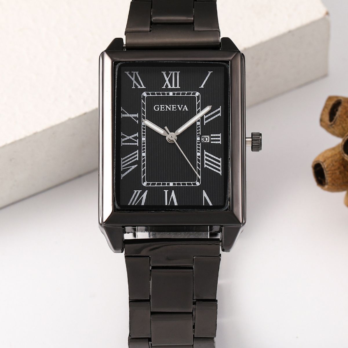 欧美热销方形手表钢带休闲时装气质气质石英表现货男士批发