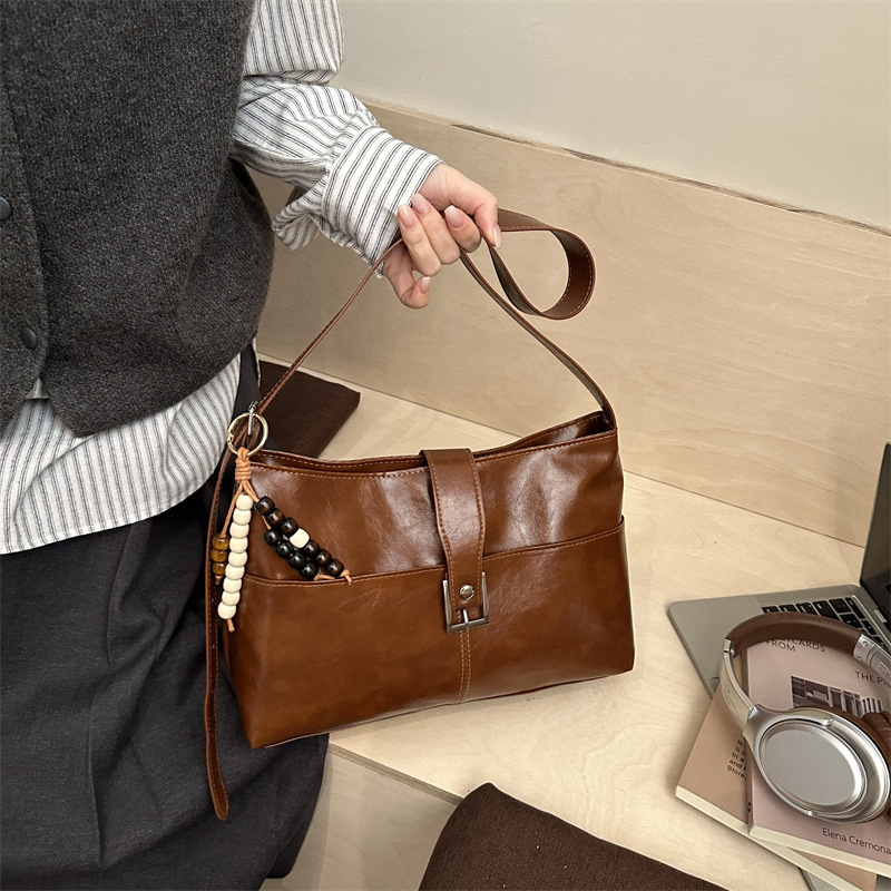 秋冬季新款油蜡皮复古单肩包女潮流韩版ins休闲个性时尚斜挎包