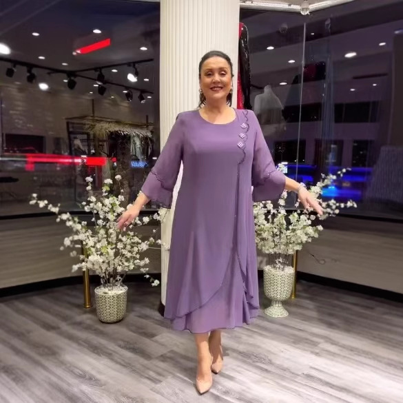 Amazon cross-border 2025 new fashion casual plus size women's loose slim foreign style dress