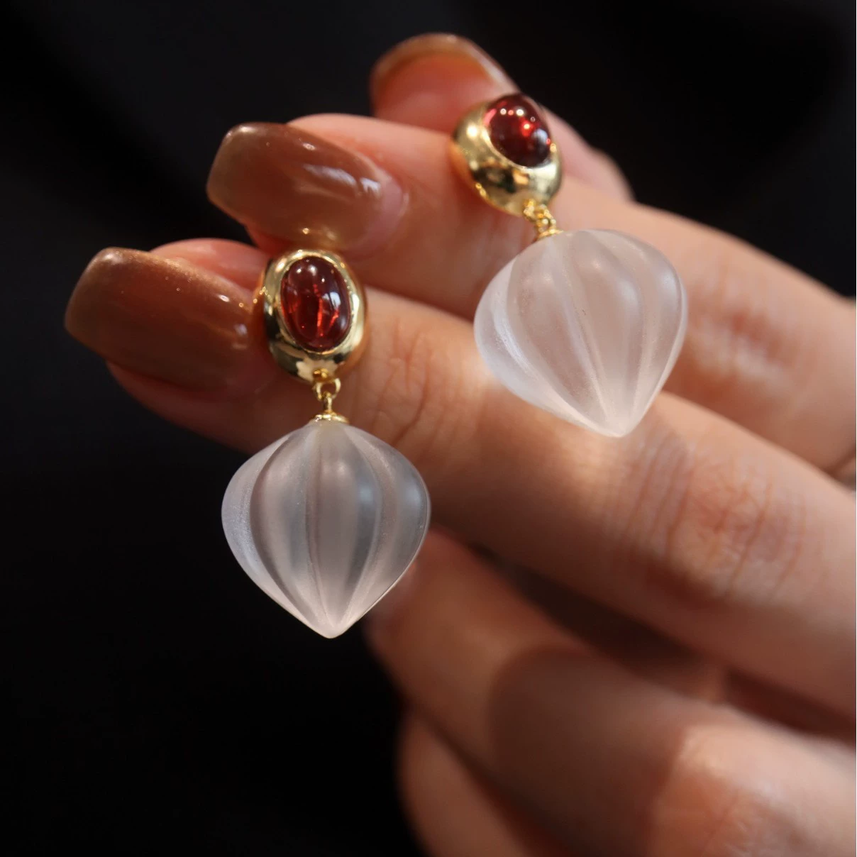 恒鼎盛 Jewelry, white white crystal, ears pomegranate, silver 925 sample