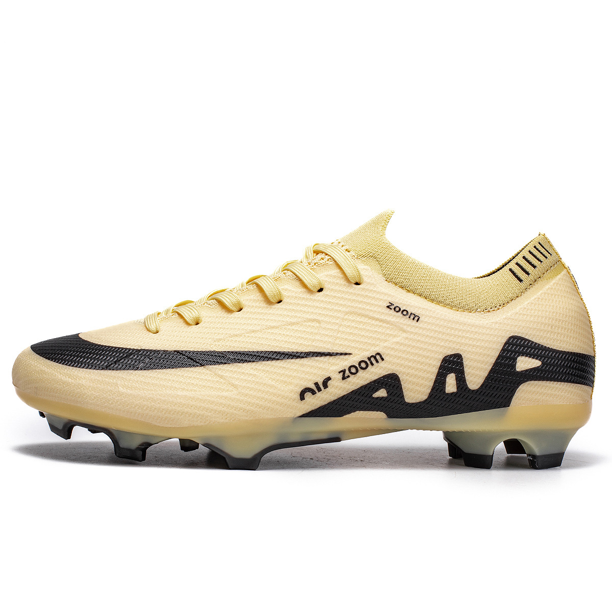 198 длинных ногтей бежевого цвета