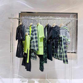 撤柜品牌折扣女装尾货春装女装批货杂款包打包走份实体批发