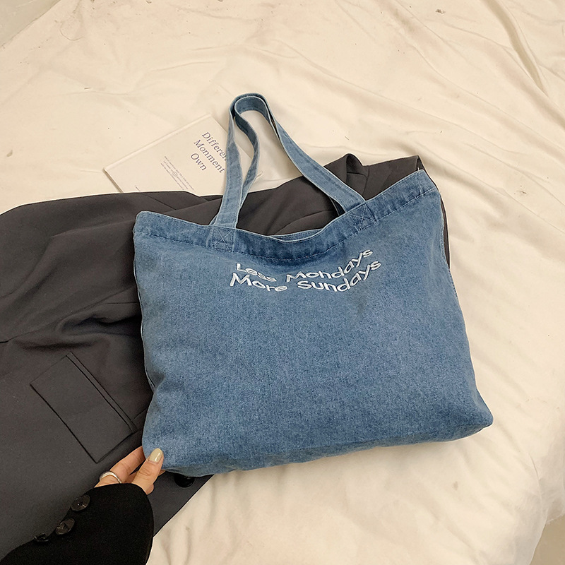 Bolsa de lona de vaquín retrógrado americano bolsas de hombro bordadas de gran capacidad bolsas de mano versátiles para estudiantes de clase
