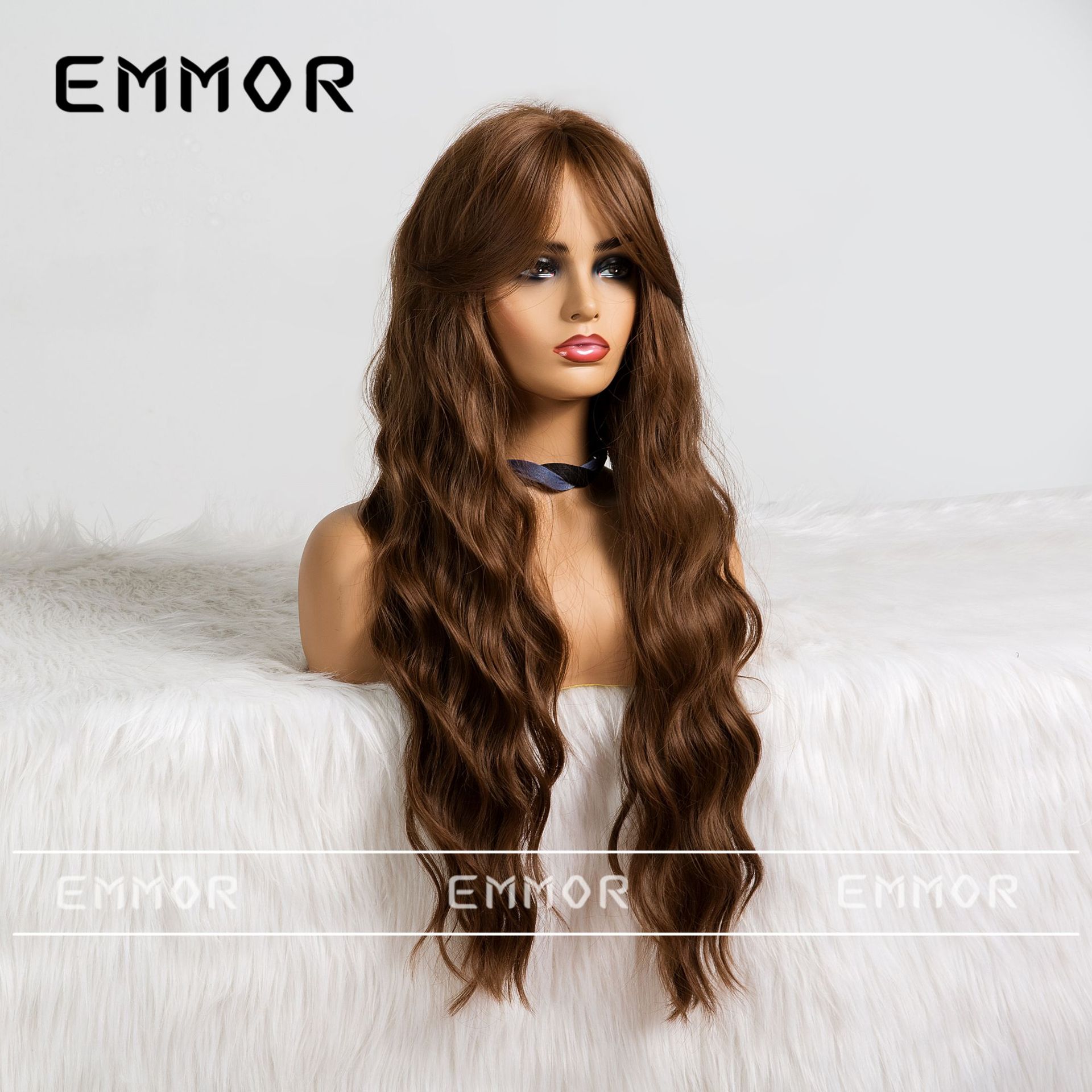 Emmor estilo europeo y americano Amazon Peluca de mujer de ocho caracteres Bangs Marrón largo pelo rizado onda grande Peluca de seda de alta temperatura