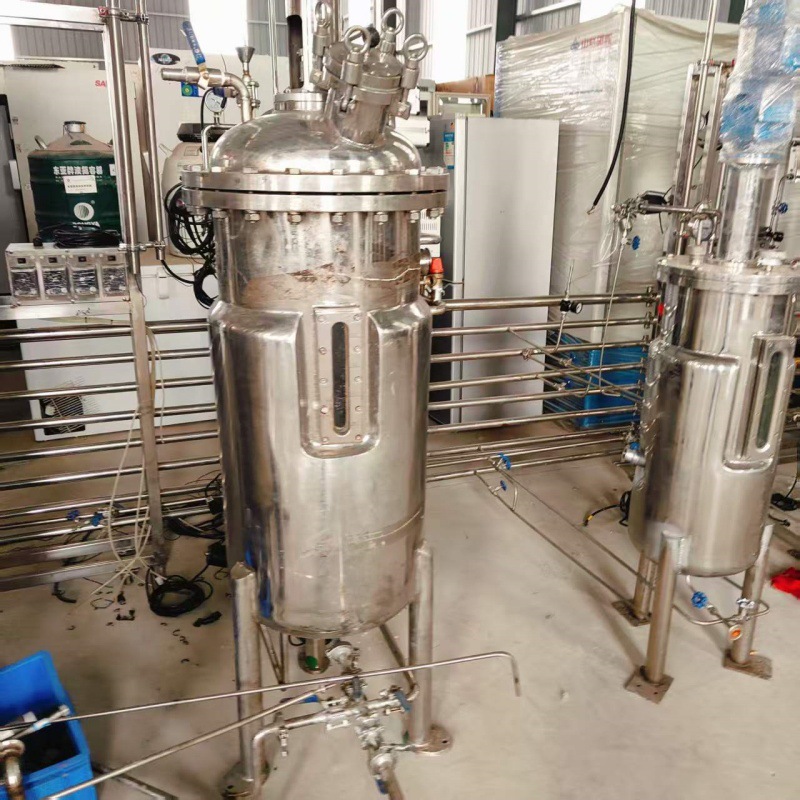 转让二手不锈钢发酵罐  化工真空发酵设备 不锈钢双层立式密封罐