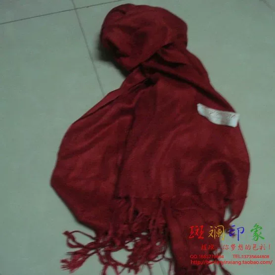 COSPLAY Атака Гигантского Misako Akman Та же косынка Jiujiu Красная точка