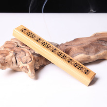 �������L������������t����̴������������U��Ѭ��t��