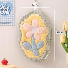 サンゴの毛の花は手ぬぐいを拭きます。家庭用はかけられています。