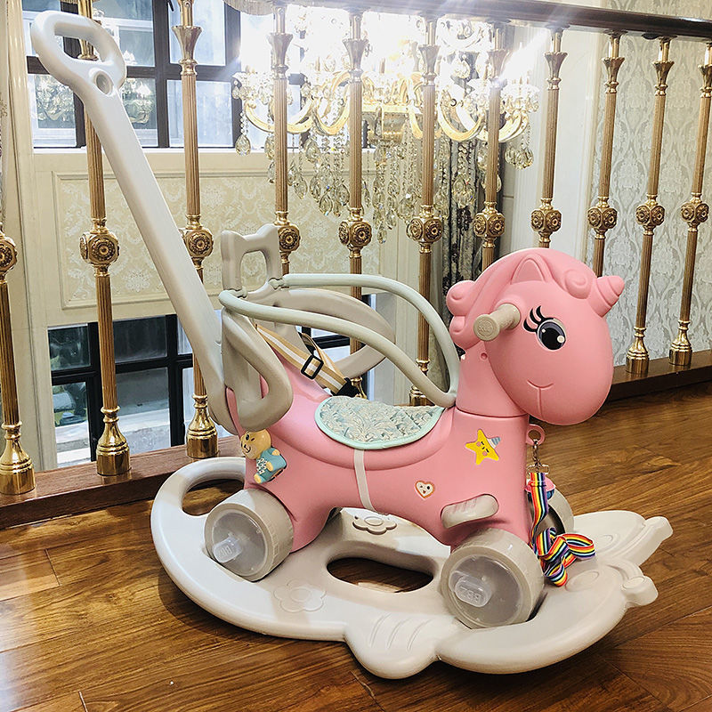 Niños mecedores caballo de Troya juguetes de cumpleaños bebé mecedores caballo de doble uso mecedores patinaje un cabello