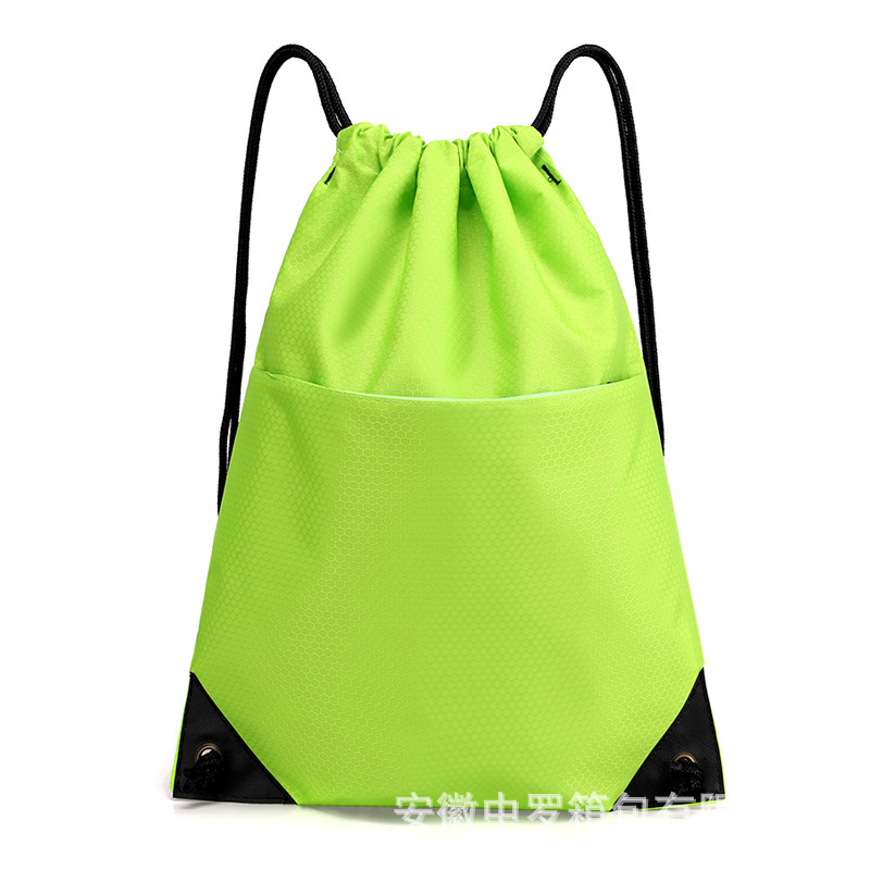 잔디 녹색 배낭