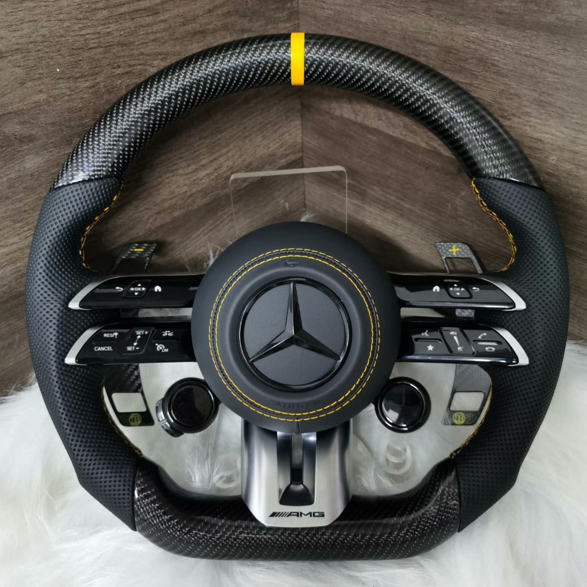 Mercedes-Benz G-Class G350 G400 G500 G63 modifikatsiyalangan yangi AMG aylanuvchi tugmali ajdaho rul g'ildiragi uglerod tolali rul g'ildiragi