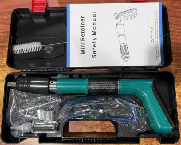 Mini pistola de clavos pistola silenciador pared de cemento pistola de clavos de hormigón pistola de clavos manual decoración trunking máquina de clavos fijos