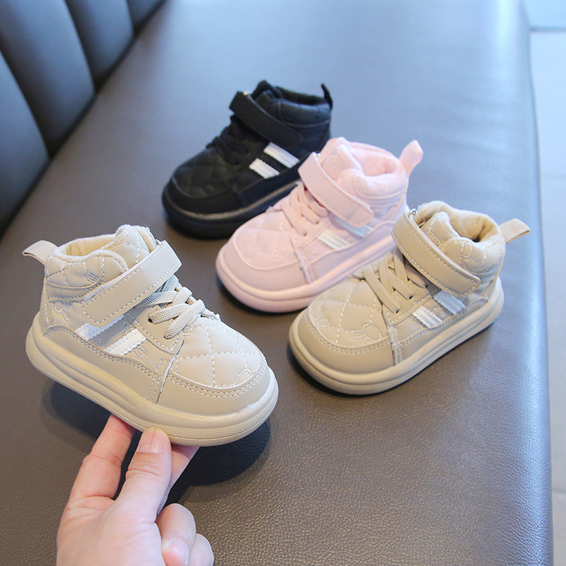 Winter children's sports with plush thick board warm bread men's and women's shoes, waterproof shoes_voghion.com