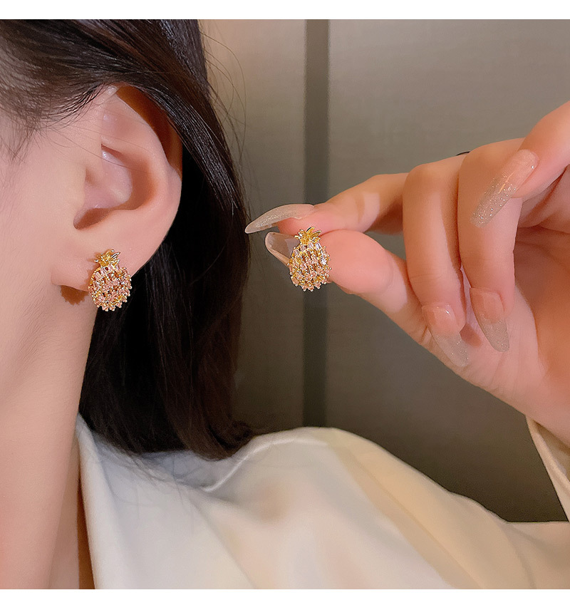Simple Style Pineapple Copper Inlay Zircon Ear Studs 1 Pair