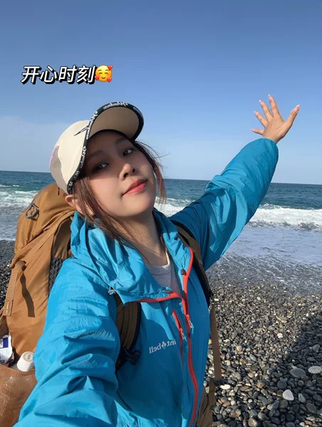 Japanese-style Mont Meishan windproof, sun-protective, water-repellent, quick-drying, breathable, lightweight hooded couple's jacket for outdoor hiking