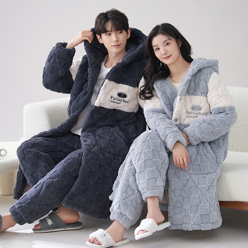 Tres capas de algodón coral terciopelo pareja Pijamas Mujer invierno Mediados de largo hogar ropa camisón hombres espesado chaqueta caliente