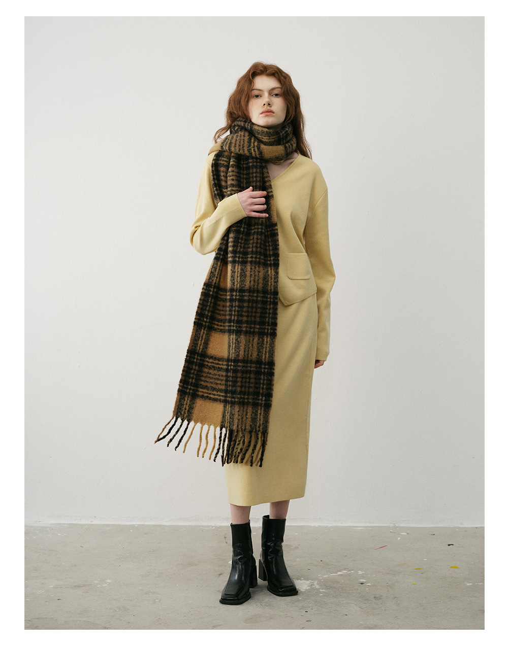 Designer Retro scarf Classic camel Meradeg cashmere scarf women's winter soft oversized shawl_voghion.com