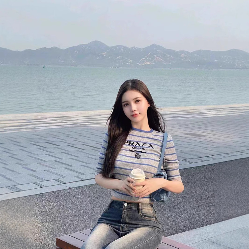 Nanyou High-End Version P Brand High-End Women's Early Autumn New Wool Elegant Chanel-Style Slim-Fit Knit Top Nanyou High-End Version P Brand High-End Women's Early Autumn New Wool Elegant Chanel-Style Slim-Fit Knit Top