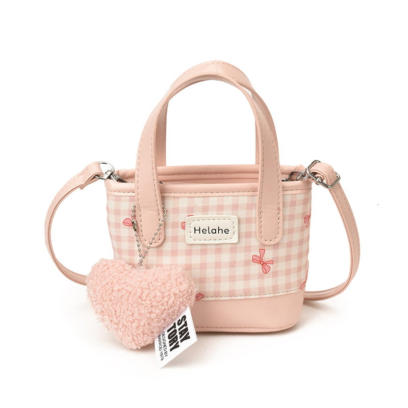 Bolsas infantiles de comercio exterior transfronterizo pequeñas bolsas frescas de amor colgante bolsas de cubo de mano lindas bolsas de hombro de niñas