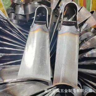 Agricultural Hoe Manganese Steel Integrated Long Handle Spring Steel Forged Hoe Digging and Weeding Vegetable Tools