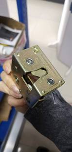 Four-wheel electric vehicle universal door lock patrol car door lock front door lock rear door lock