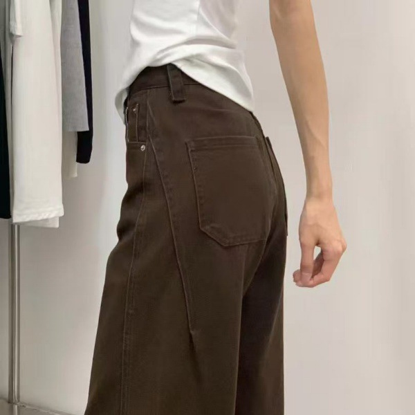 Popular Retro Brown Scimitar Jeans for Women, 2026 Autumn and Winter New Style, Straight-Leg, Super Slimming Wide-Leg Pants for Pear-Shaped Body Popular Retro Brown Scimitar Jeans for Women, 2026 Autumn and Winter New Style, Straight-Leg, Super Slimming Wide-Leg Pants for Pear-Shaped Body