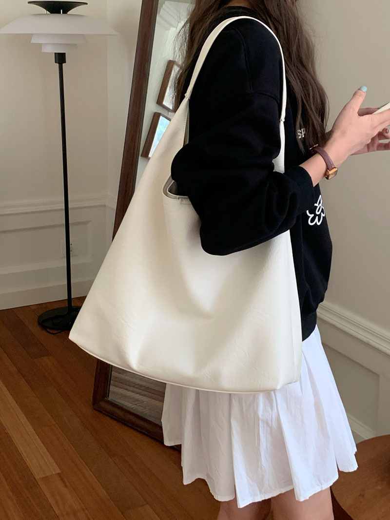 Women's Large Soft Leather Shoulder Tote Bag For Daily Commuting_voghion.com