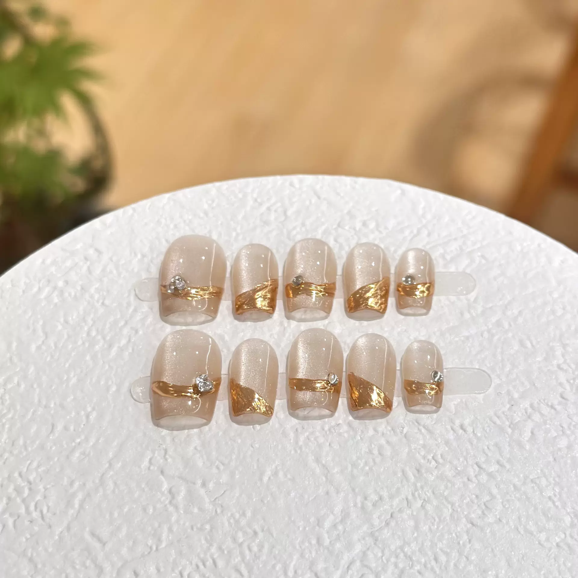 穿戴甲温柔风高级香槟色系斜边法式纯工穿戴式甲片可拆卸星空渐变