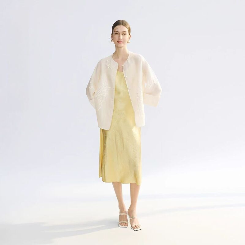 Lang-Style New Chinese-Style Embroidered Button-Down Round-Neck Long-Sleeve Jacket for Women, Summer National Style Elegant Shirt, Loose Sun-Protective Top