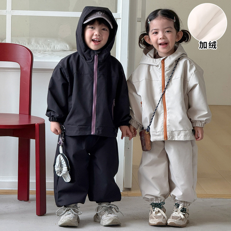 Children's Autumn and Winter Fleece-Lined Windproof and Waterproof Jacket Set for Boys, 2026 New Model Baby Girls' Coat and Pants Children's Autumn and Winter Fleece-Lined Windproof and Waterproof Jacket Set for Boys, 2026 New Model Baby Girls' Coat and Pants