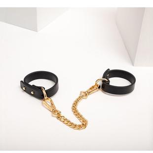 Adult Sex Products Simple Fashion Alternative Training Bundles Sexy Black Leather Gold Chain Handcuffs