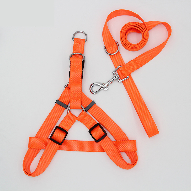 Correa de pecho para mascotas dedicada transfronteriza a prueba de explosiones perro grande transpirable reflexivo pecho trasero perro caminando cuerda fábrica al por mayor