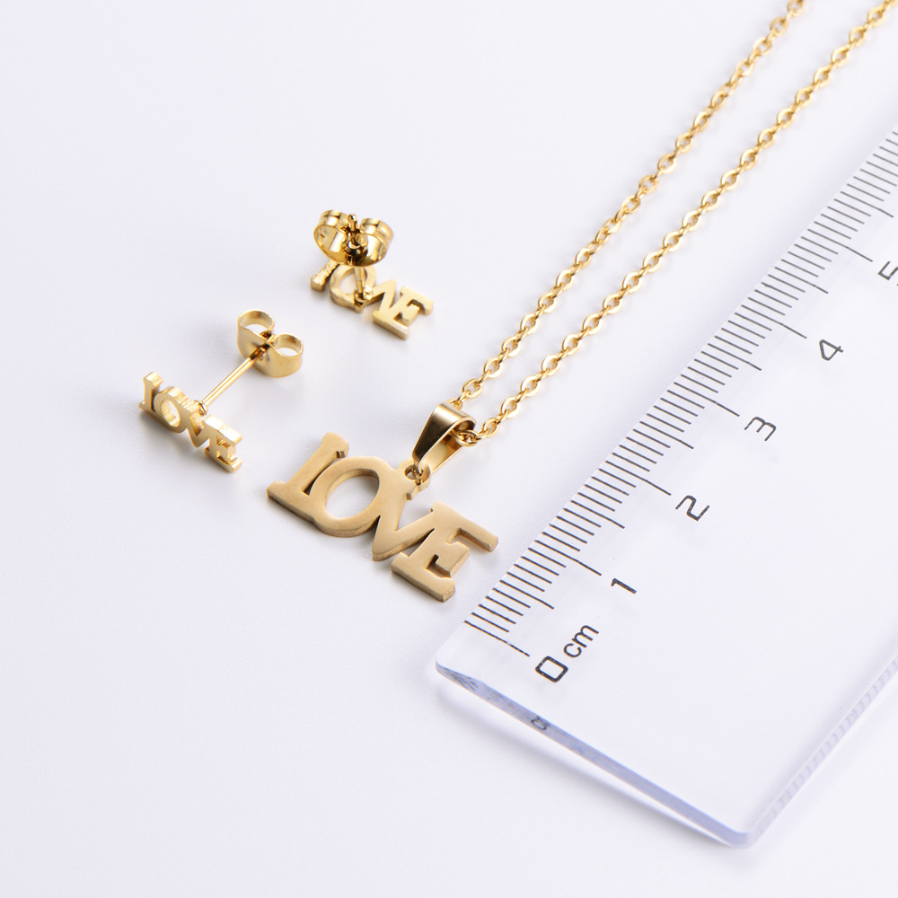 Simple Letters Clavicle Chain Earrings Set Wholesale Nihaojewelry display picture 6