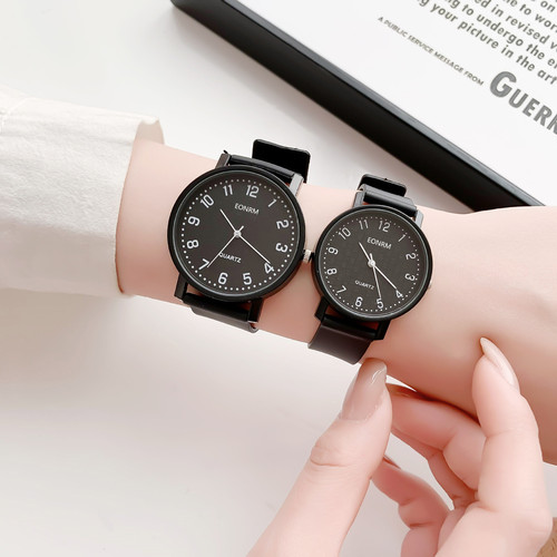 New Quartz Women's Watch, Korean Version, Simple Children's Cartoon Casual, Stylized, Retro College Style Couple's Watch