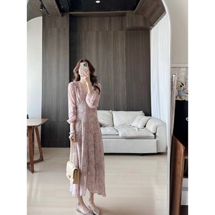 ��ɫ�黨��߅�ȼ��B��ȹ2025�紺�¿�Ů�b�n�����������@���Lȹ��