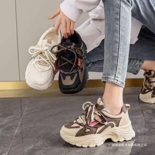 �N�������ڱ�Ь��ˮ�������KЬ�ϵ»��ϰ�����Ь��վ�����_�ϵ�Ь