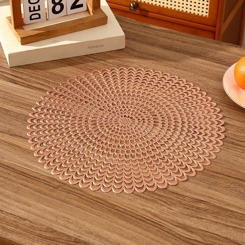 Amazon romántico estilo francés alfombra de PVC redonda creativa diseño hueco de alta sensación de lujo ligero alfombra de aislamiento térmico del restaurante