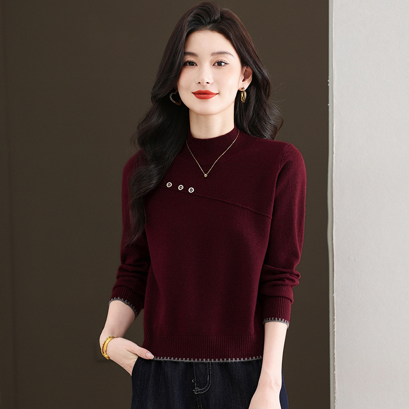 2025 Autumn and Winter Half Turtleneck Wool Knitted Bottoming Shirt New Style with Western Style Short Warm Pure Color Women's Sweater