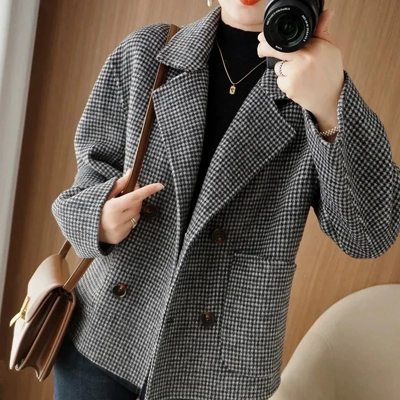 9218 Qianqiu шерстяное пальто женский короткий маленький человек 2024 весна и осень новая высококачественная модная клетчатая шерсть