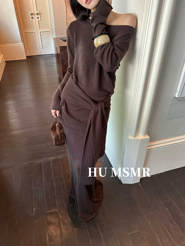 广州十三行HUMSMR秋上新爆款法式优雅高级感露肩针织衫H810|undefined