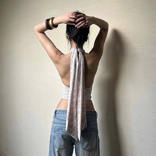 2025 verano nuevo estilo puro deseo chica caliente cuello halter de encaje blanco espina de pescado chaleco pequeño sexy sin espalda exterior image 5