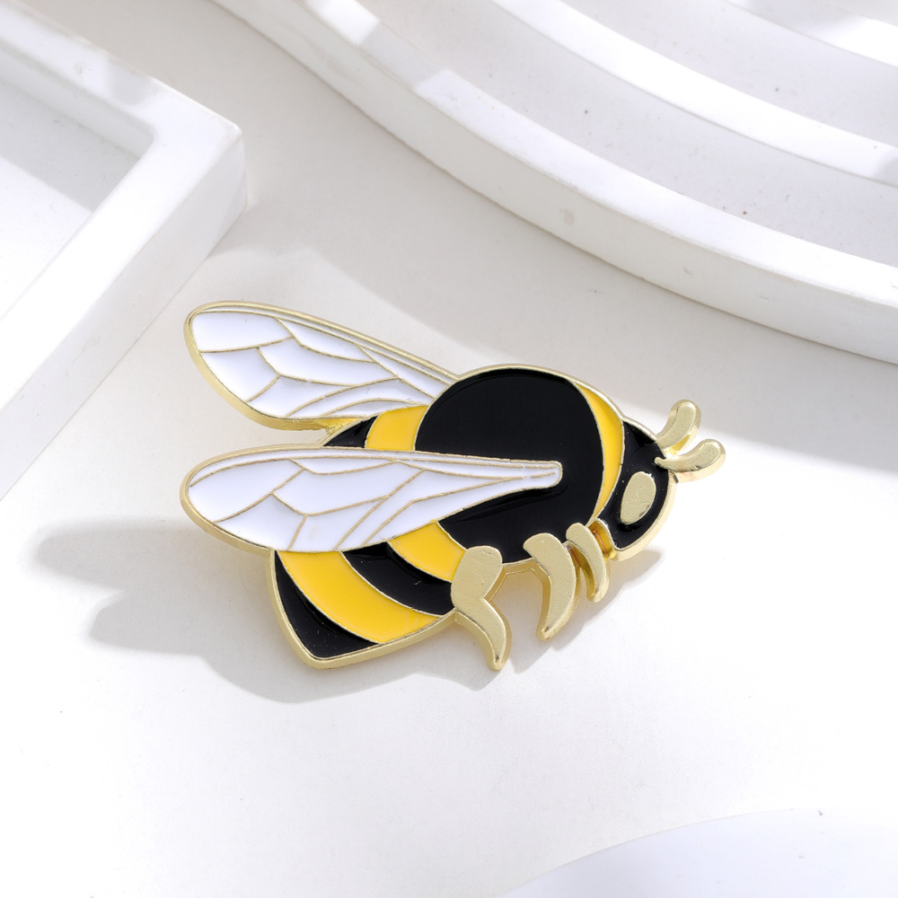 13g Weight Brooches Classification Casual, Party, Street Occasion Zinc alloy Material Butterfly Pattern Unisex Gender Enamel, Plating Design Sweet Style Sweet Pin Butterfly Zinc Alloy Enamel Plating Unisex Brooches 16