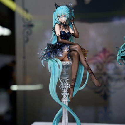Everlasting Night Hatsune Miku Figure Black Silk Dress Version Anime Peripheral Desktop Collectible Ornament