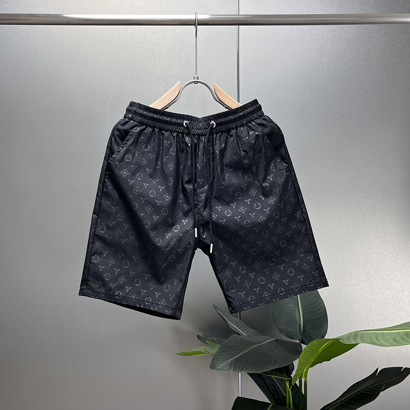 夏の新しいメンズアイスシルクショーツビーチパンツハイエンドライトラグジュアリープリントトレンディ多用途ハンサム速乾性5点パンツ|undefined