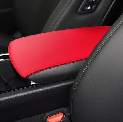 11-25款起亚K5亚远舰K5 – Center Armrest Armrest box - 2020-2025-red-and-black