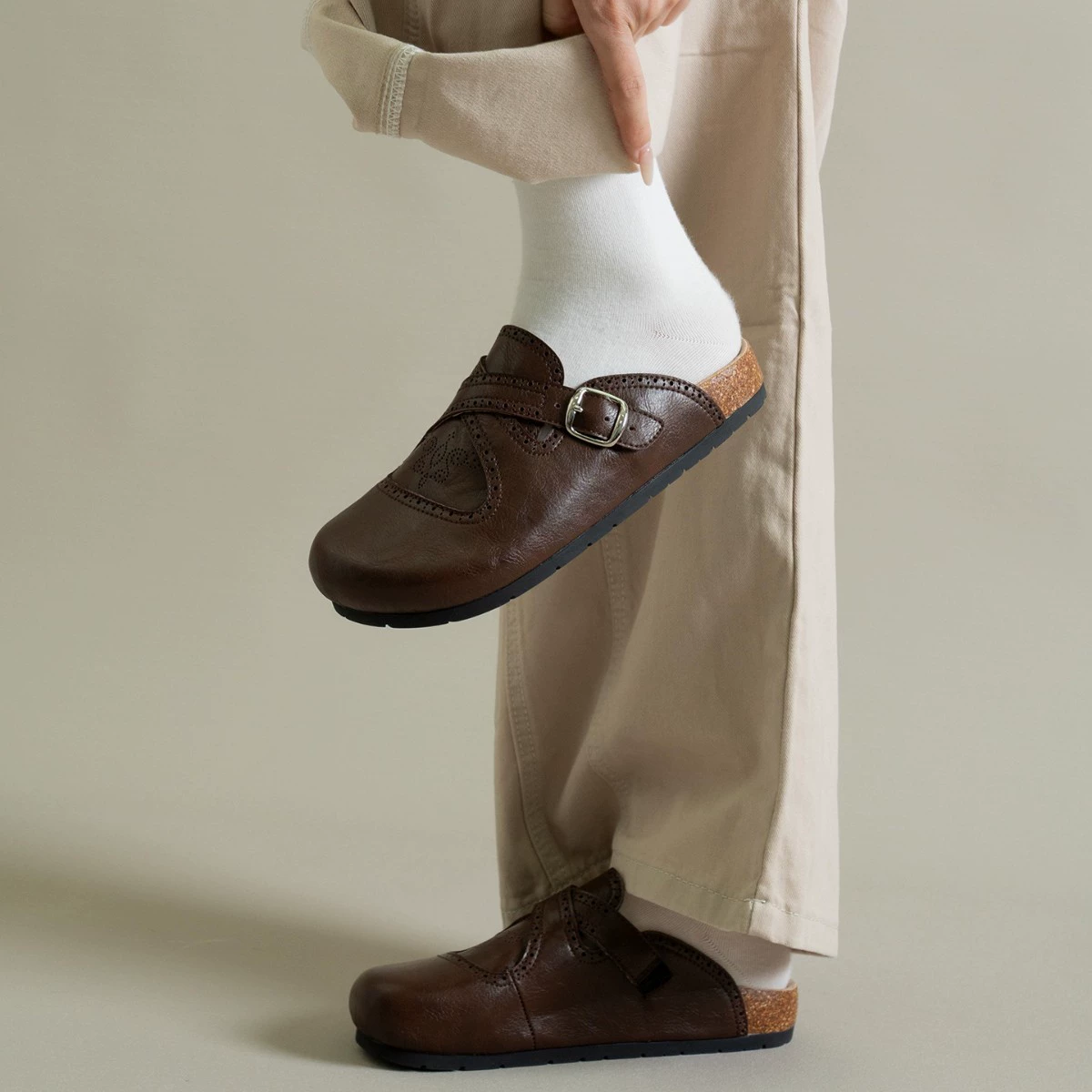 Мюли-слипоны (Birkenstock) мягкая кожа, японский ретро‑стиль, женские, осень 2025