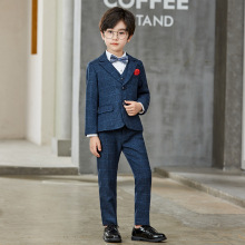 �ﶬ�¿ͯ��ɫС���bһ����؛��ͯ��̨���֔zӰ���ݶY�����b